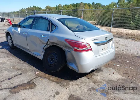 2013 Nissan Altima 2.5 из США, поврежденный, VIN 1N4AL3AP2DC264193